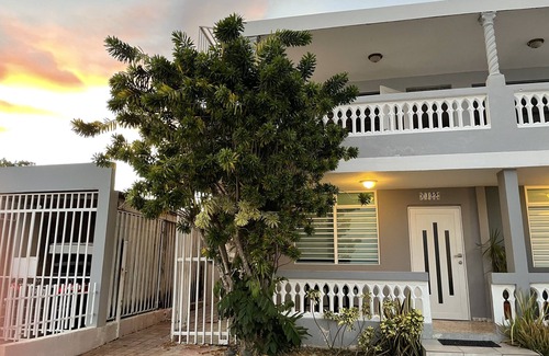 Sabana Abajo House | Upstairs house 10 mns near the airport and beaches