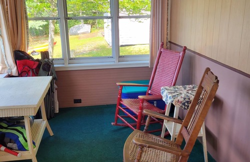 Lincolnville Cottage | "Uptacamp" feel, true Maine style Camp