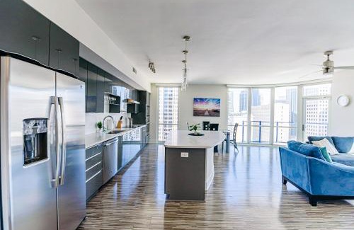 Charlotte Center City Apartment | Uptown Charlotte 2BR Furnished Apartments apts