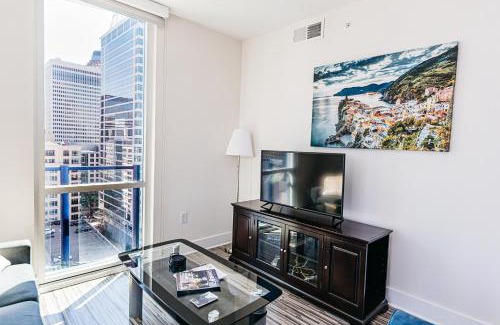 Charlotte Center City Apartment | Uptown Charlotte 2BR Furnished Apartments apts