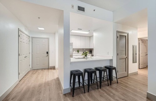 Third Ward Apartment | Uptown Charm - Walkable to Everything!