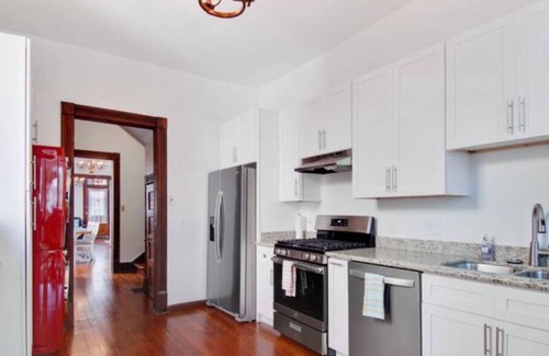 Touro House | Uptown Gem - 3 bed/2bath -Monthly Rental Listing details