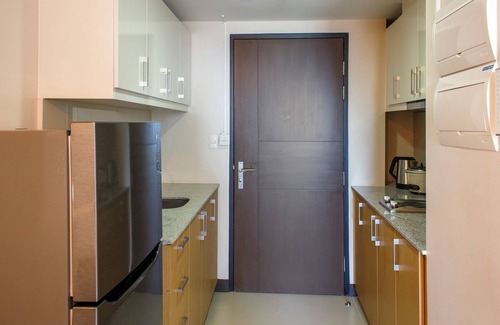 Bonifacio Global City Apartment | Uptown Park Suites Tower 1