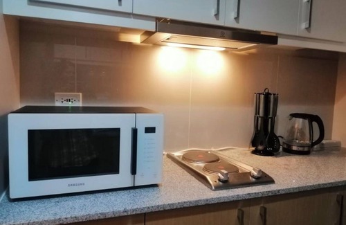 Bonifacio Global City Apartment | Uptown Park Suites Tower 1