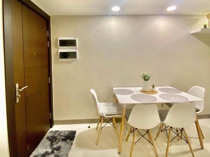 Taguig Apartment | Uptown Parksuites