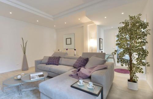 San Donato Apartment | UR-NEST Vestri - Golden Suite