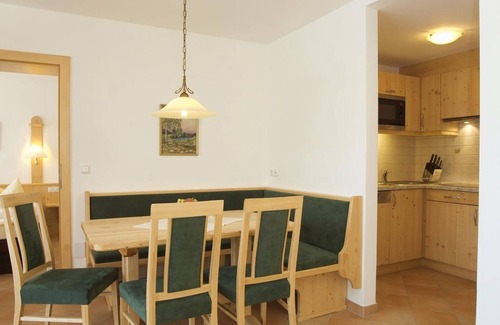 Konigsleiten Apartment | Uranus - Appartements Sonneck