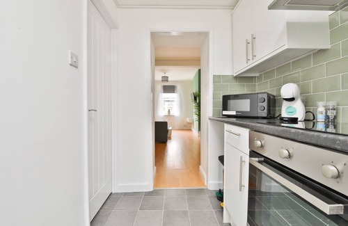 Splott Apartment | Urban Central 2 Bed House