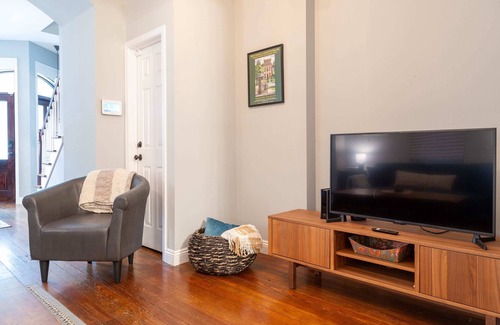Lafayette Square House | Urban Charmer in Lafayette Square / ABODEbucks