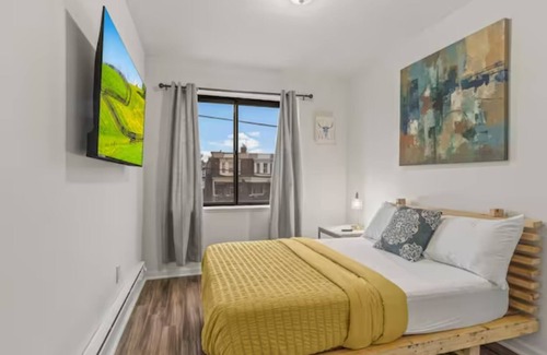 West Philadelphia Apartment | Urban Chic 1BR Apartment