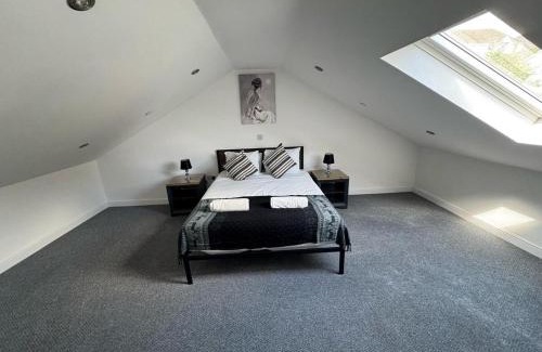 Uplands Apartment | Urban Comfort – 1 Bedroom Flat near Swansea Marina