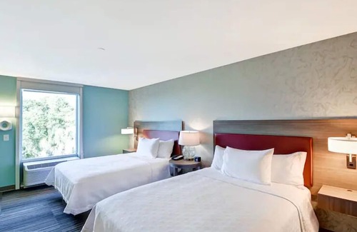Terrace Park Hotel | Urban Escape: 4 Pet-friendly Units. FREE Breakfast, Pets Allowed, Pool!