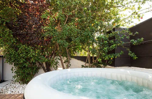 Qiryat Shaʼul Other | Urban family retreat with hot tub and back yard in great North Tel Aviv location