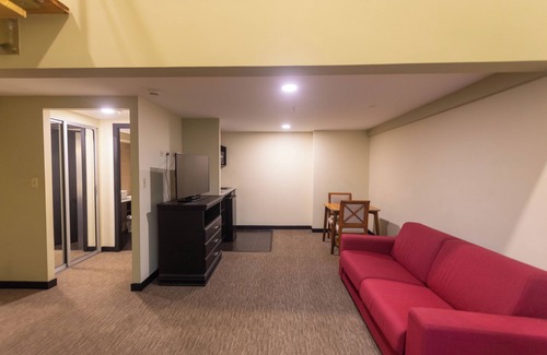 San Jose Hotel | Urban Green Hotel & Suites
