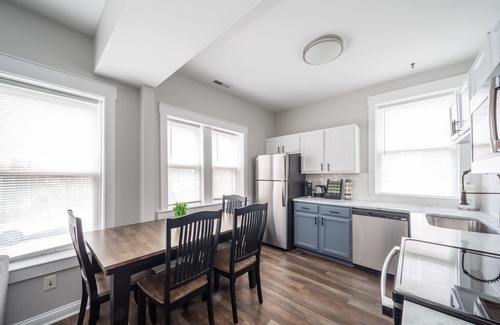 Old Northside Apartment | Urban Indy Haven: Central, Walkable, Quiet, & Safe