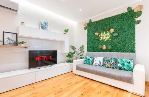 Santa Rita Apartment | Urban Jungle Santa Rita Family Home