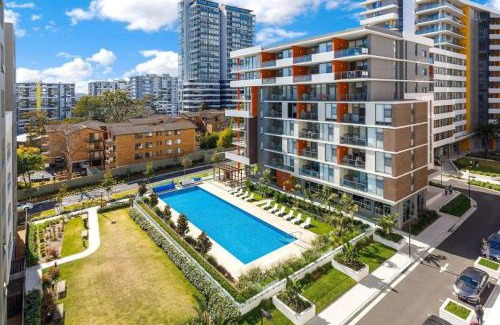 Macquarie Park Apartment | Urban Lifestyle Retreat in MQ