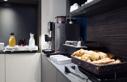 1st Arrondissement Apartment | Urban Loft & Spa Marseille
