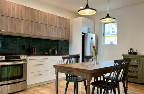 Federal Hill Apartment | Urban Loft Vibe in Historic West End