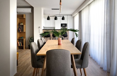Ilisia Apartment | Urban Melodies Apartment
