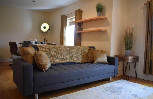 Peterborough Apartment | Urban Nest @Eastwater