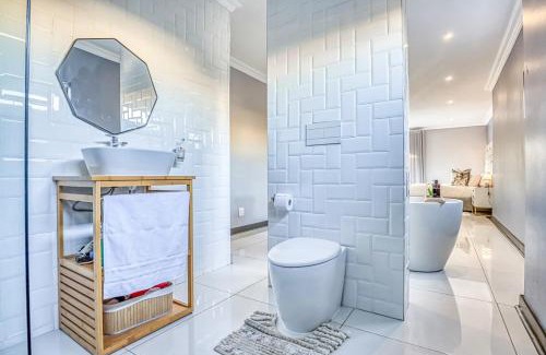 Greater Johannesburg Metropolitan Area Apartment | Urban Nest Retreat