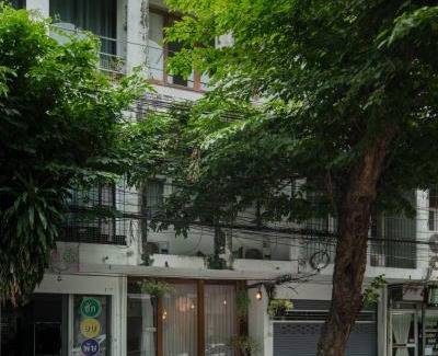 Phra Khanong Nuea House | Urban Nest Townhouse, Local-feel, Roof,Nightmarket