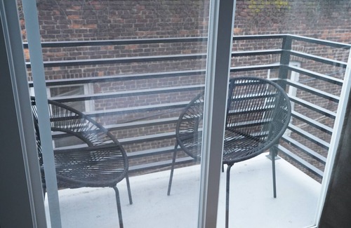 West Side Condo | Urban Nook in Jersey City with Roofdeck and fireplace, close to NY