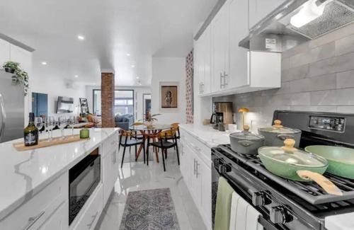 Constable Hook House | Urban Oasis close 2 NYC w/Parking