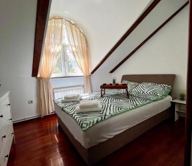 Dorcol Apartment | Urban Oasis