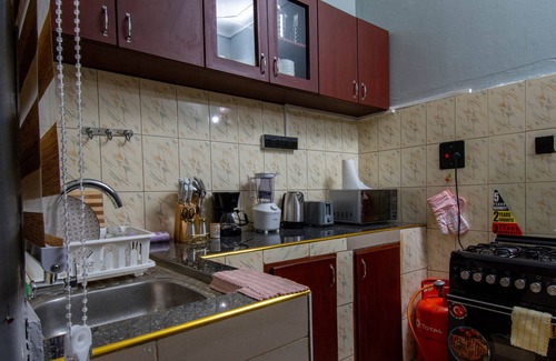 Kampala House | Urban Oasis