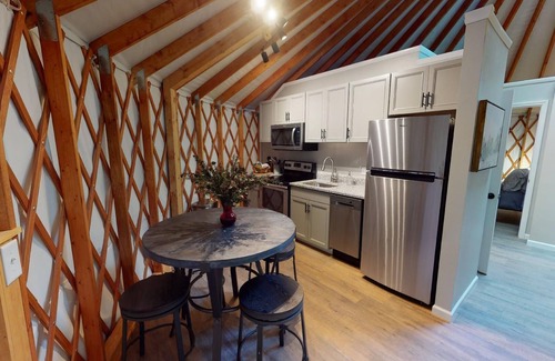 Laurelville RV Rental | Urban Pine Yurt- Hocking Hills Yurts