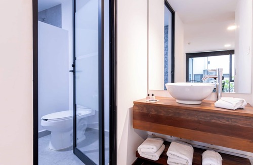 La Paz Hotel | Urban Puebla by Grupo Amber