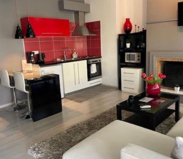 Marousi Apartment | Urban Residence