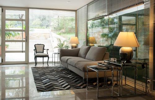 Marousi Apartment | Urban Residence