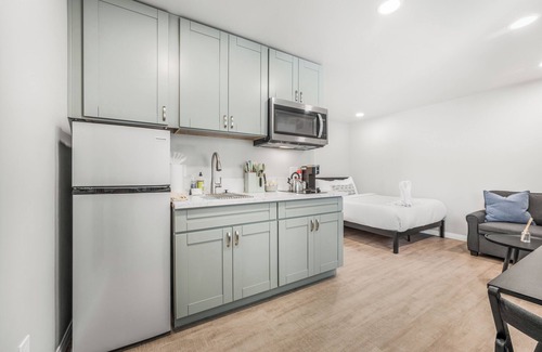 El Cajon Apartment | Urban Retreat -Central El Cajon- Sleep 3 with AC
