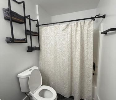 Helen Villa | Urban Retreat