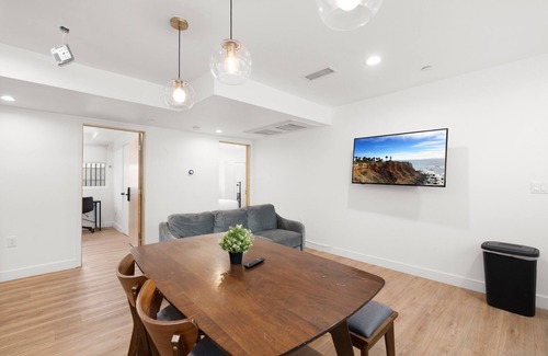 Downtown Los Angeles Hotel | Urban Retreat USC
