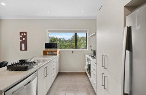 Johnsonville House | Urban Sanctuary - Johnsonville Holiday Home