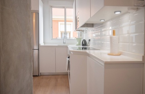 Embajadores Apartment | Urban Spring