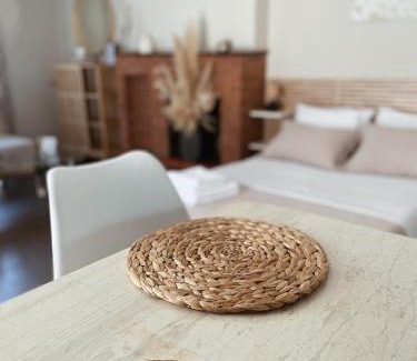 Kalamaria Apartment | Urban Studio 14