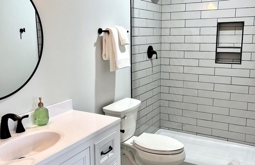 Niles Apartment | Urban Suites at Gather - 3rd Floor 3 Bedroom