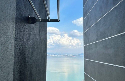 George Town Apartment | URBAN SUITES SEA VIEW GEORGETOWN PENANG