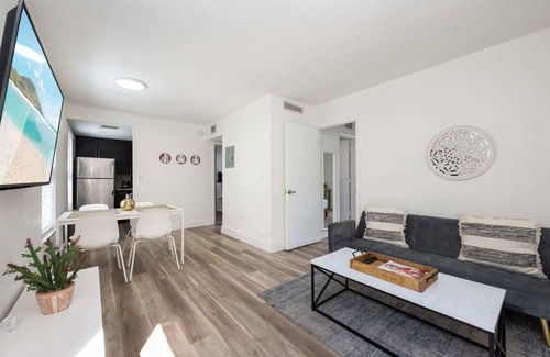 The Roads Apartment | URBAN4-2 | relax after exploring like a chic local