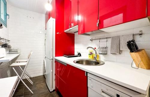 Malasana Apartment | Urbano y refrescante estudio en sótano