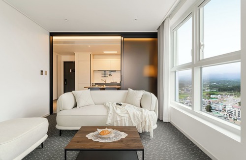 Yangyang Apartment | Urbanstay Naksan Beach