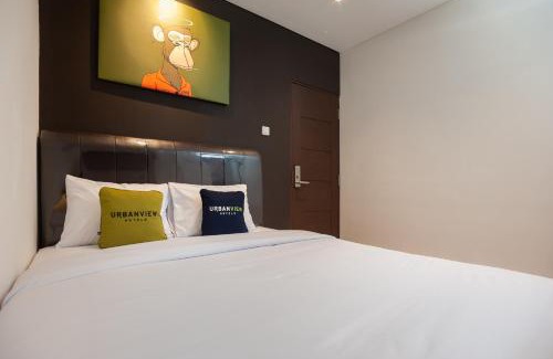 Tangerang Hotel | Urbanview Hotel Groovy Inn Tangerang