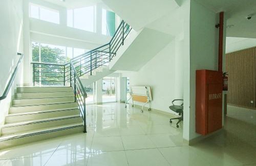 Mataram Hotel | Urbanview Hotel Syariah UIN Mataram