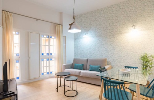 La Merced Apartment | Urbe10 Plaza de la Merced 1 Bedroom Apartment (2A)
