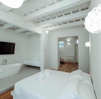 Urbino Apartment | Urbino Apartment - Torricini View